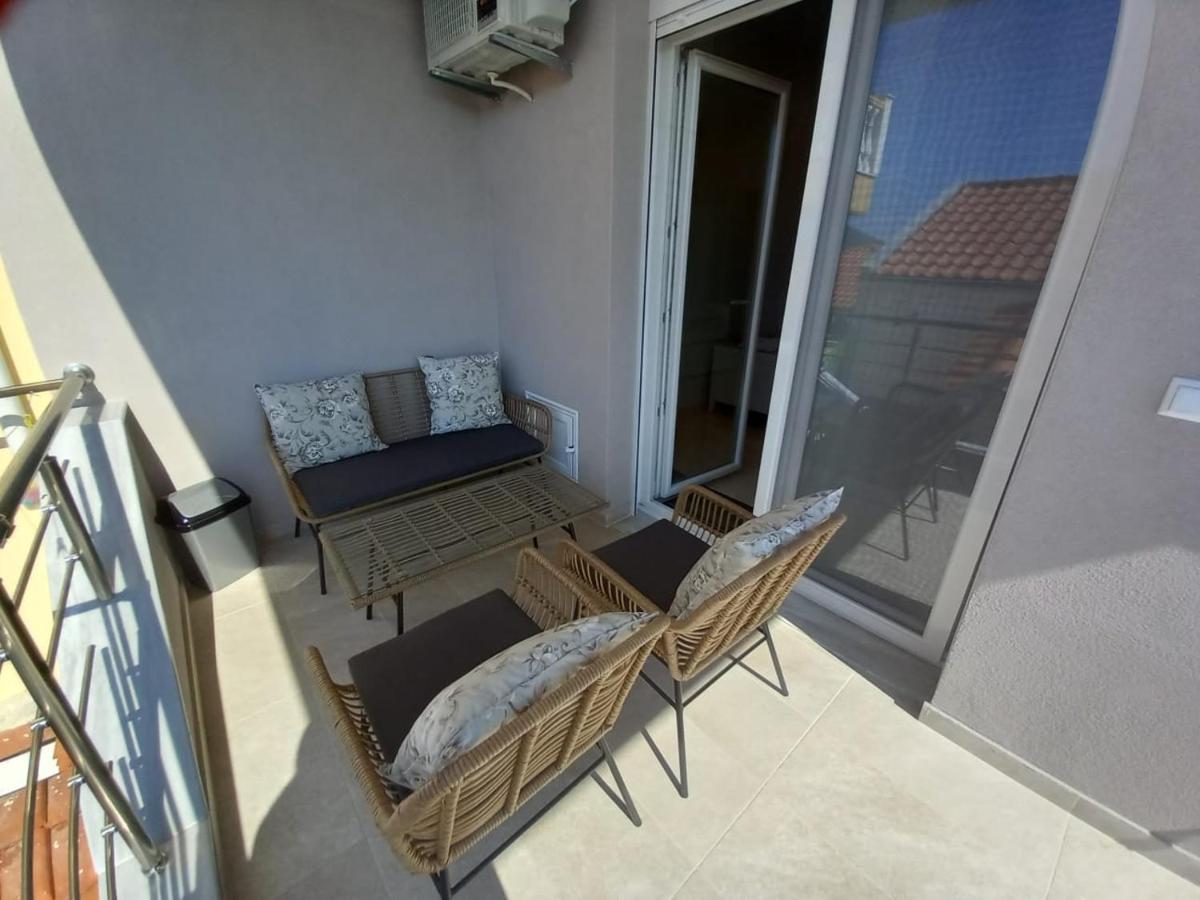 Elenis House Appartement Néa Péramos Buitenkant foto
